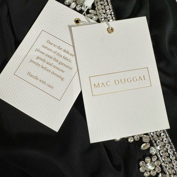 Mac Duggal Gown Low Back High Slit Dress Black Silver Size 8 - Picture 8 of 13